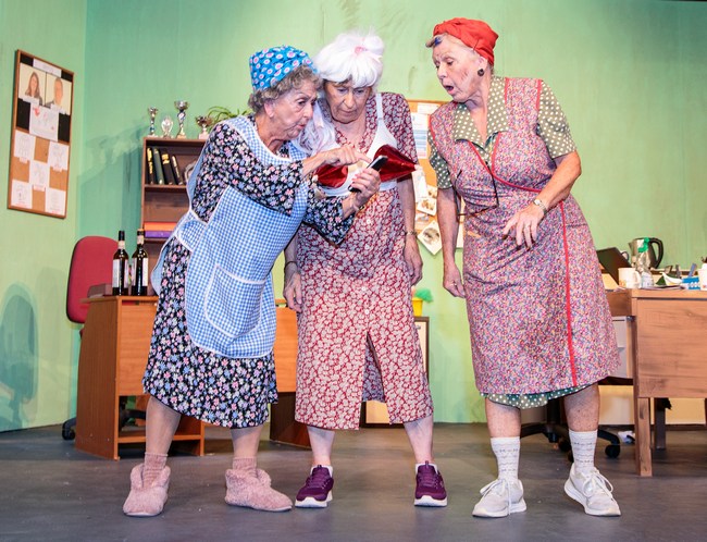 075DirtyDusting