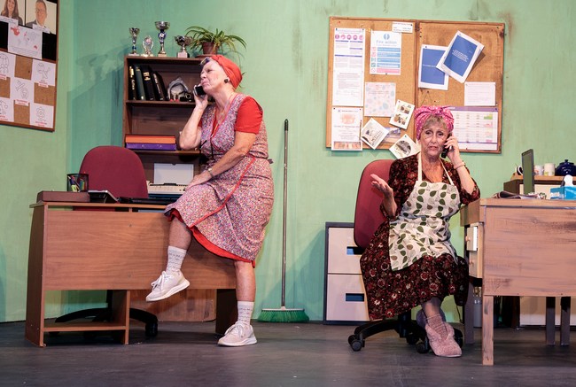 077DirtyDusting